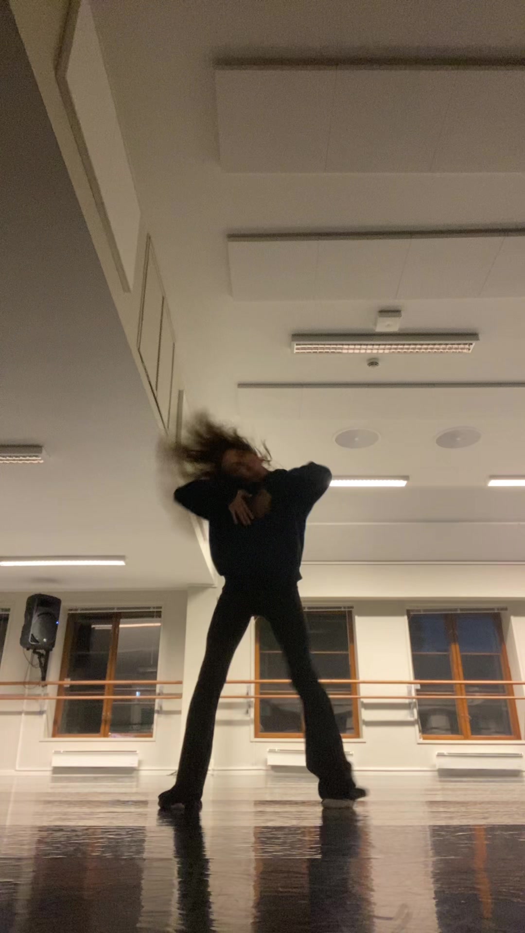 @𝓎𝑒𝓋𝒶