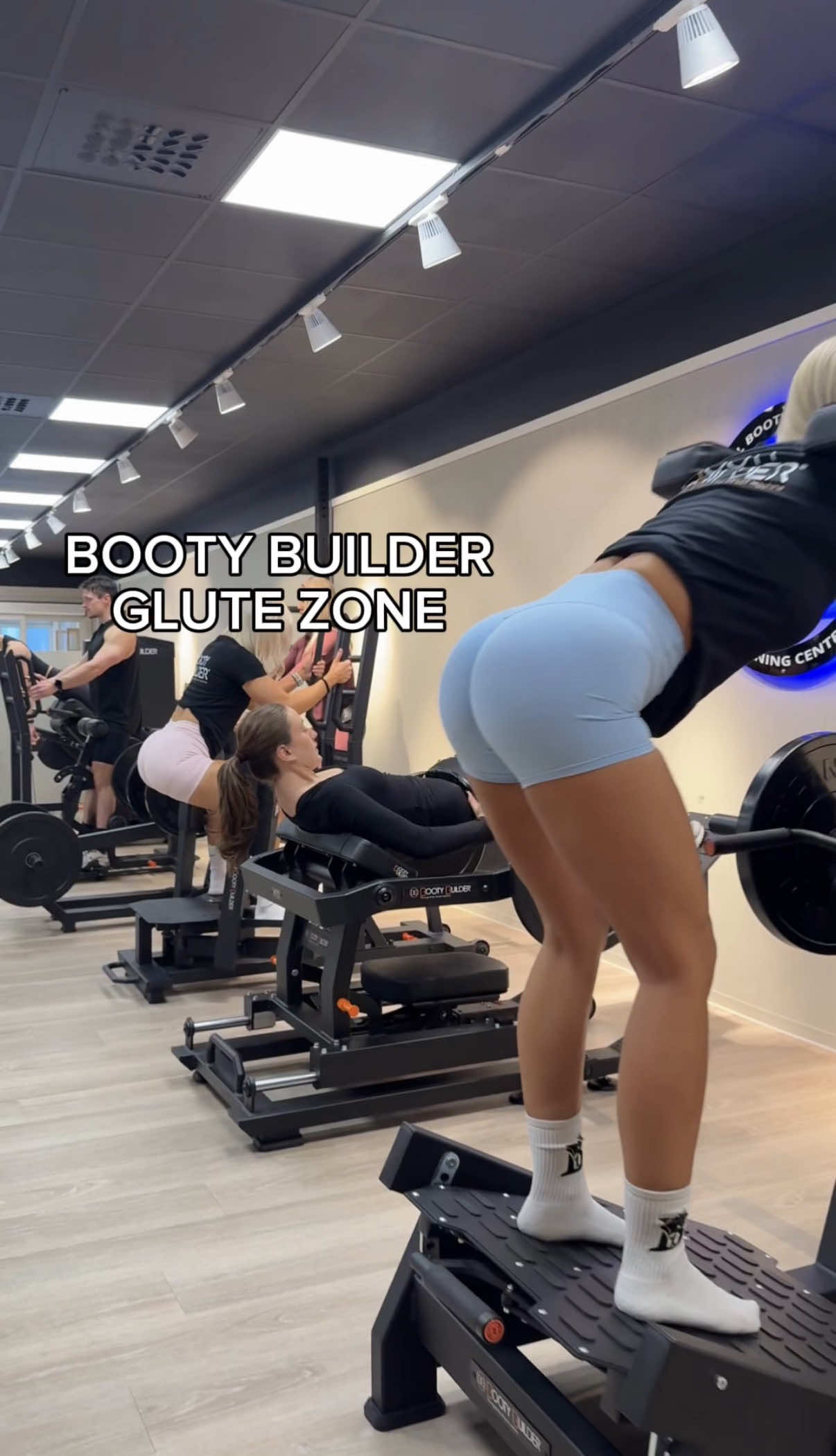 @Booty Builder