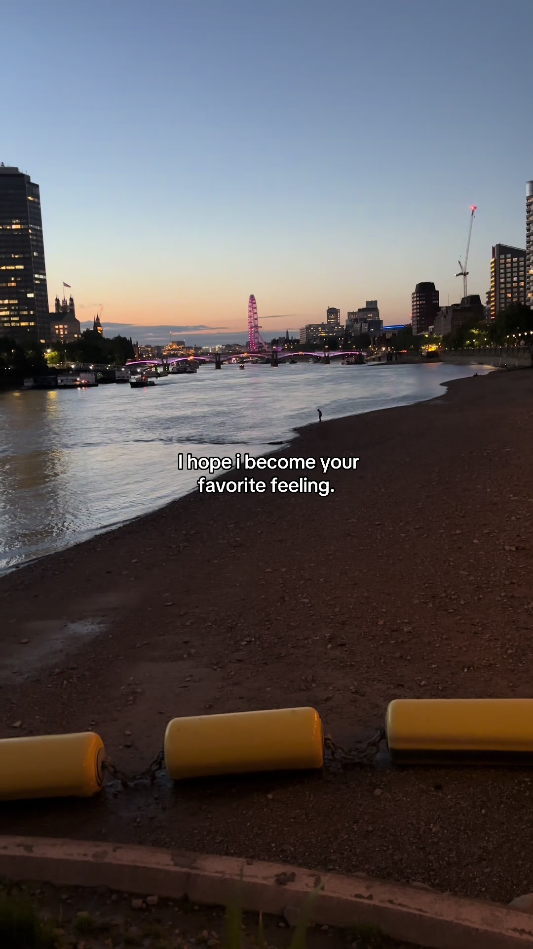 @MoOD.Words