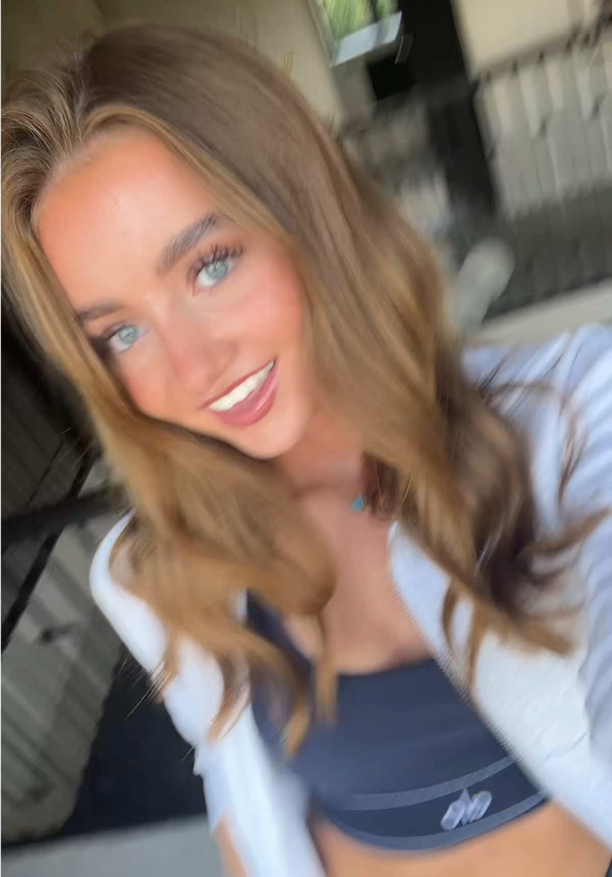 @lylabusbyx
