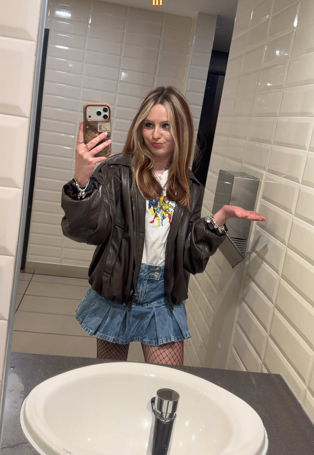 @⭐️ fr&eacute;ja ⭐️