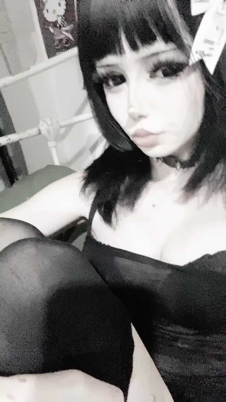 @Your Fav Vamp🦇
