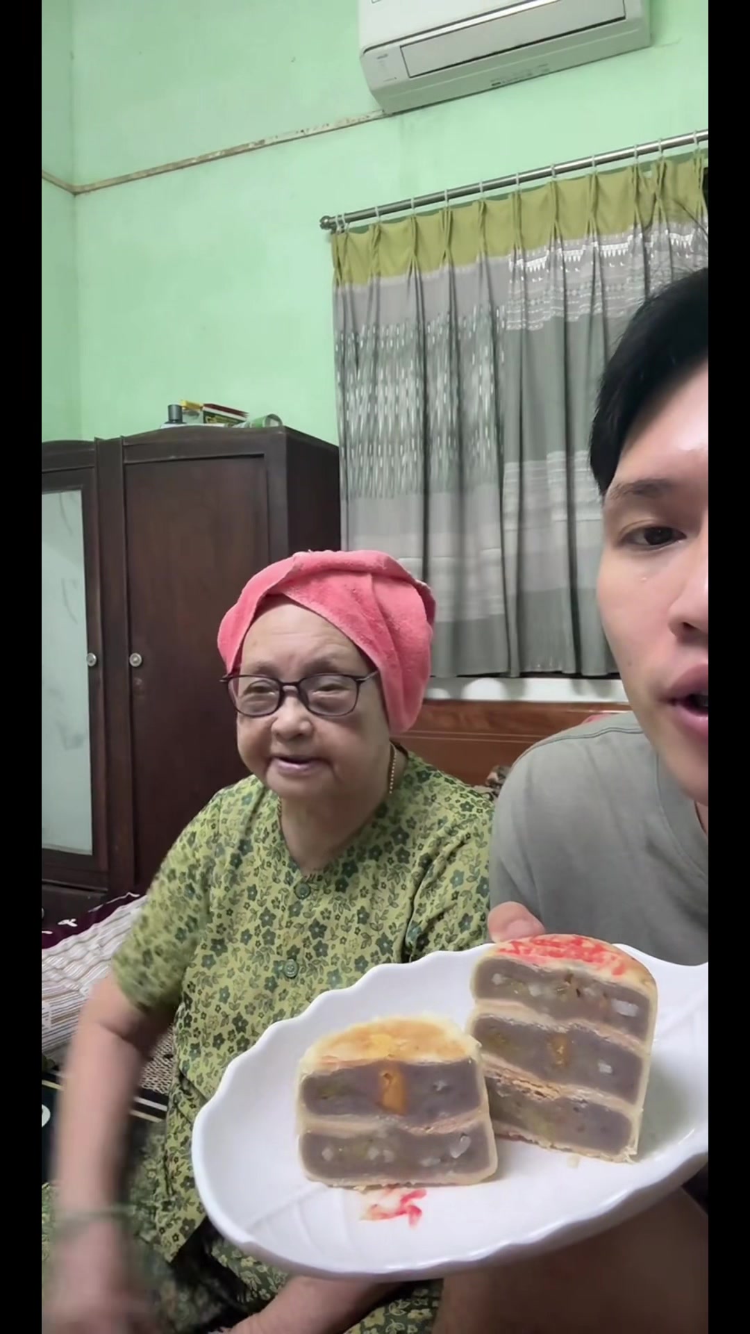 @Nguyễn Hồng Thủy
