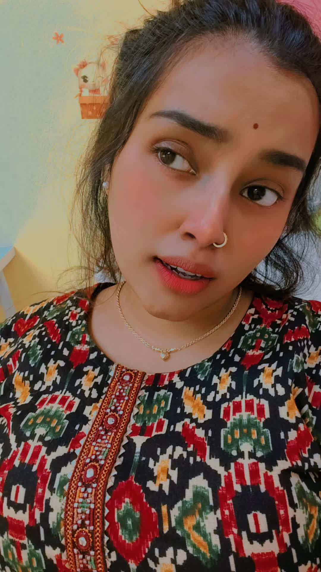 @LULU....❤️✨🖤