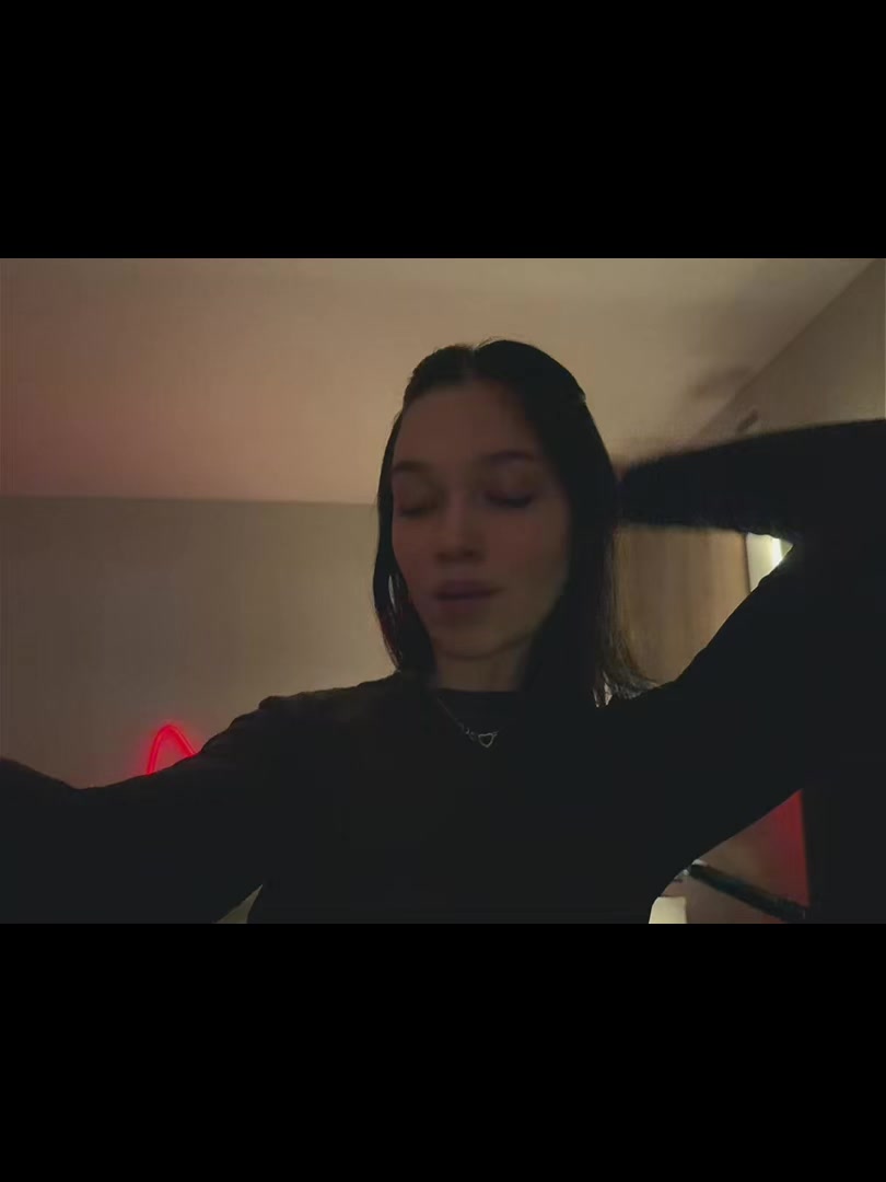 @darsikka_