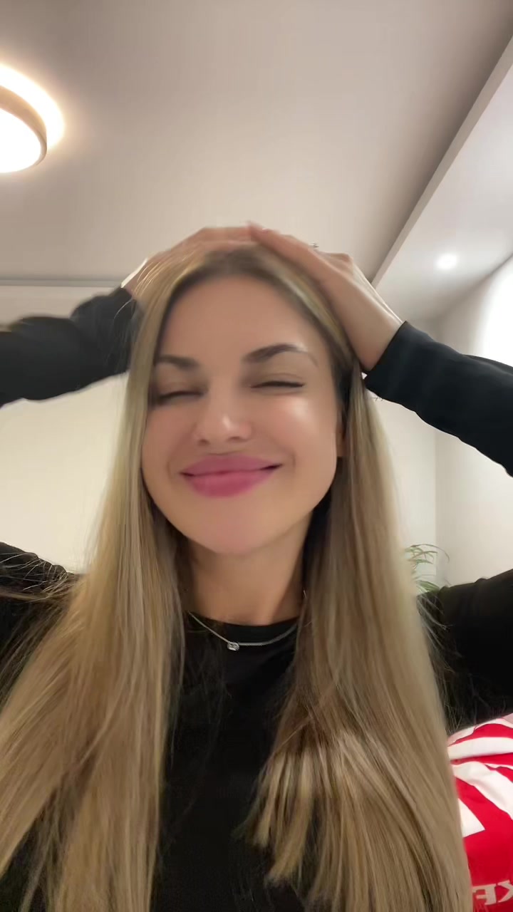 @shaniiiiiiii