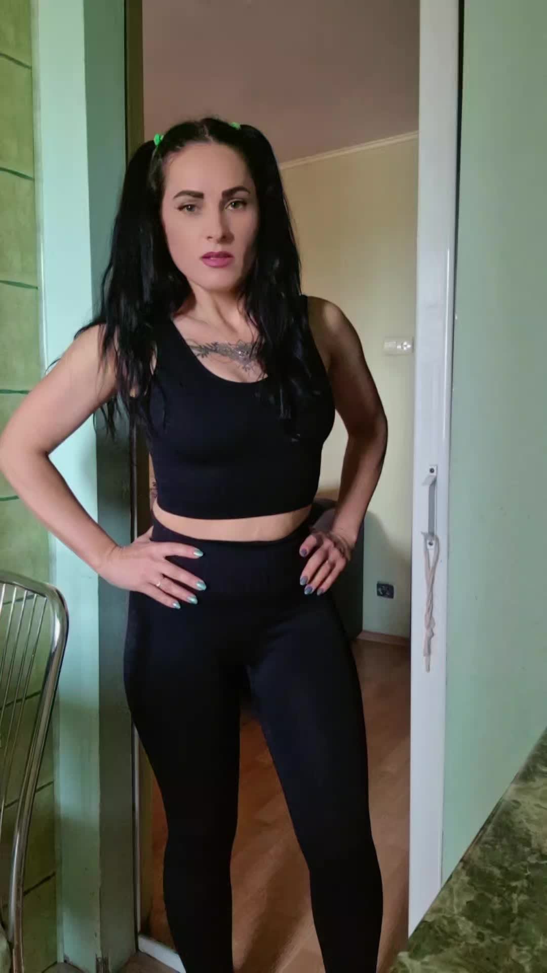 @elena