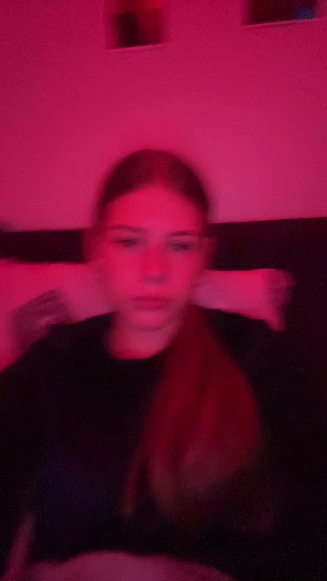 @Chloe