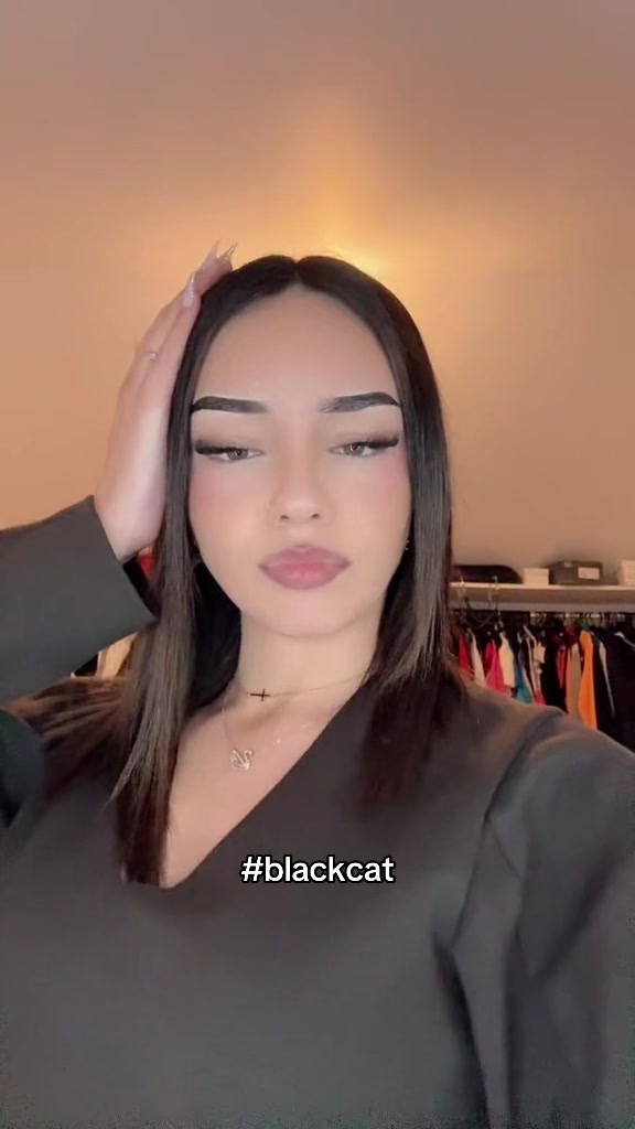 @y