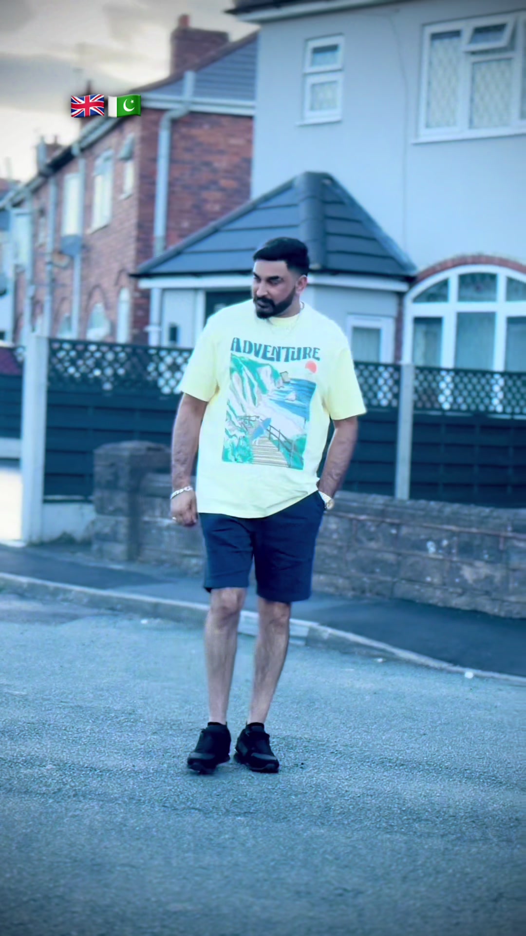 @Mu DA saR KasHm!Ri🇬🇧🇵🇰