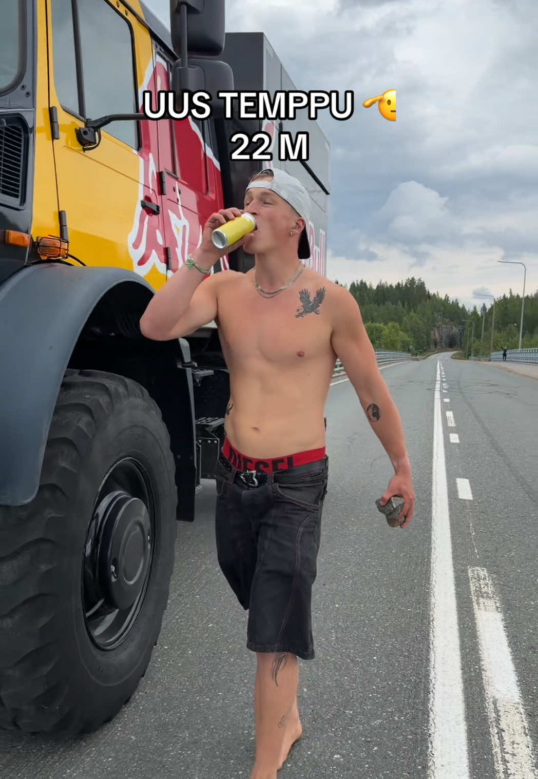 @KAAPO KOSONEN