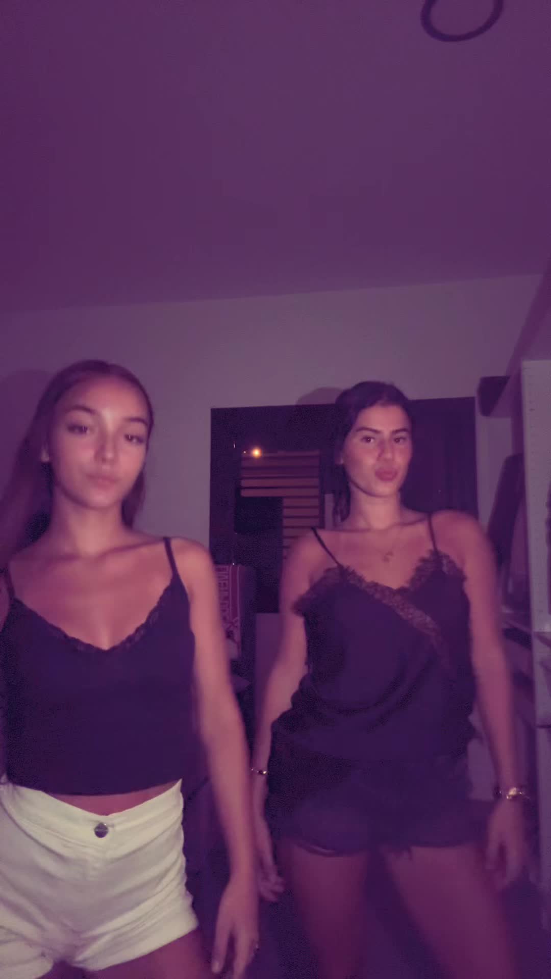 @𝐴𝑖𝑡𝑎𝑛𝑎