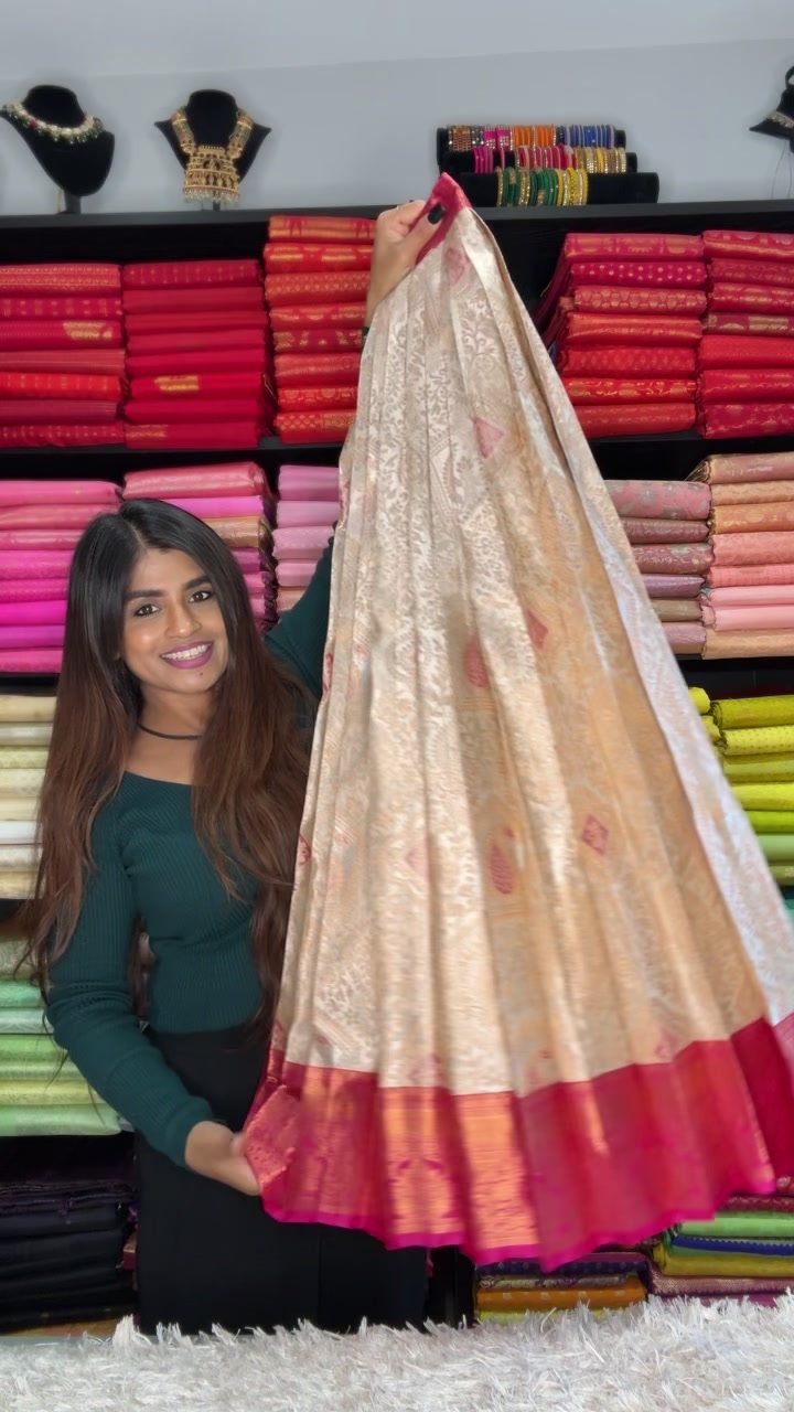 @Arishaa Sarees