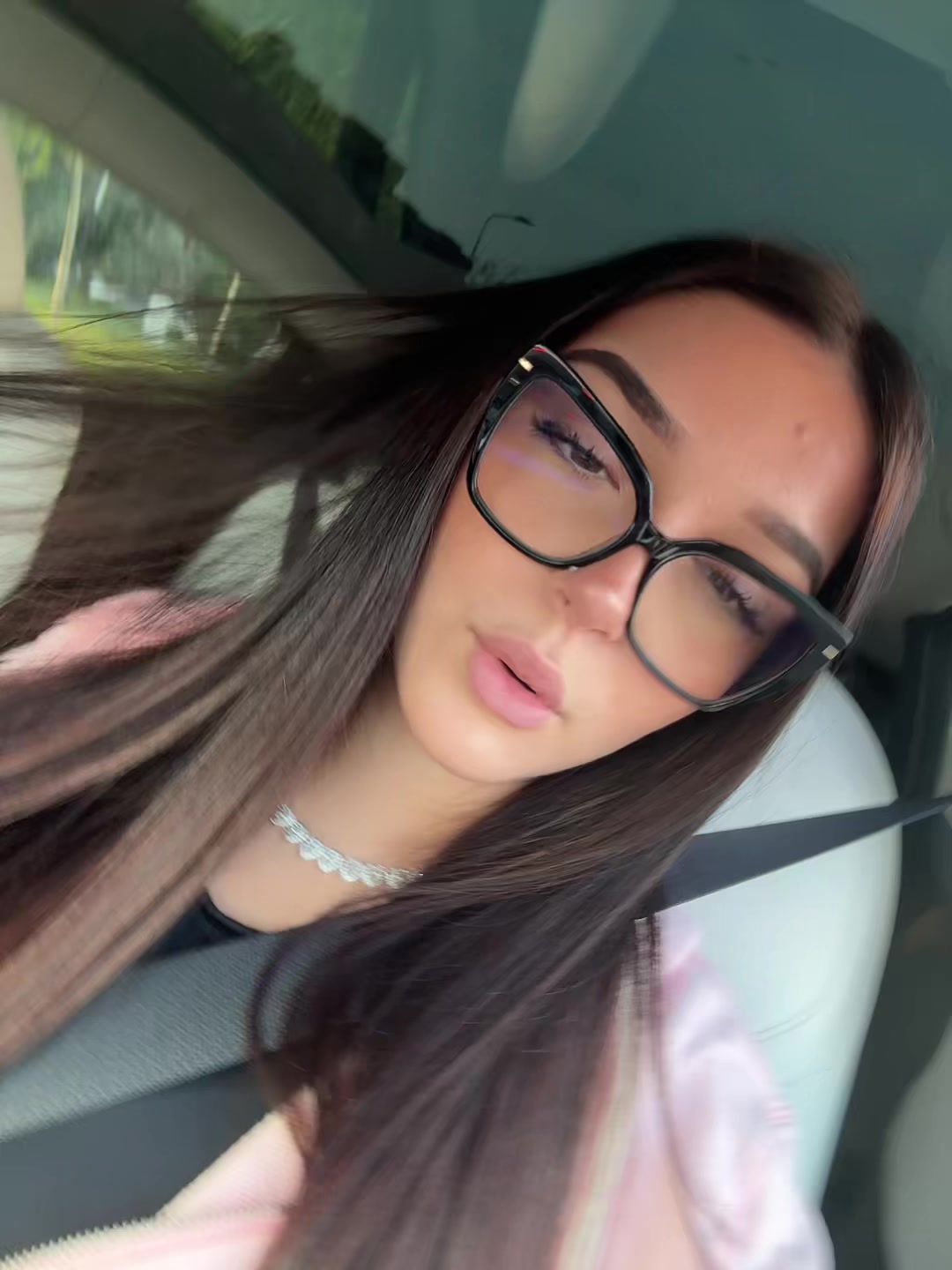@𝑹𝑮