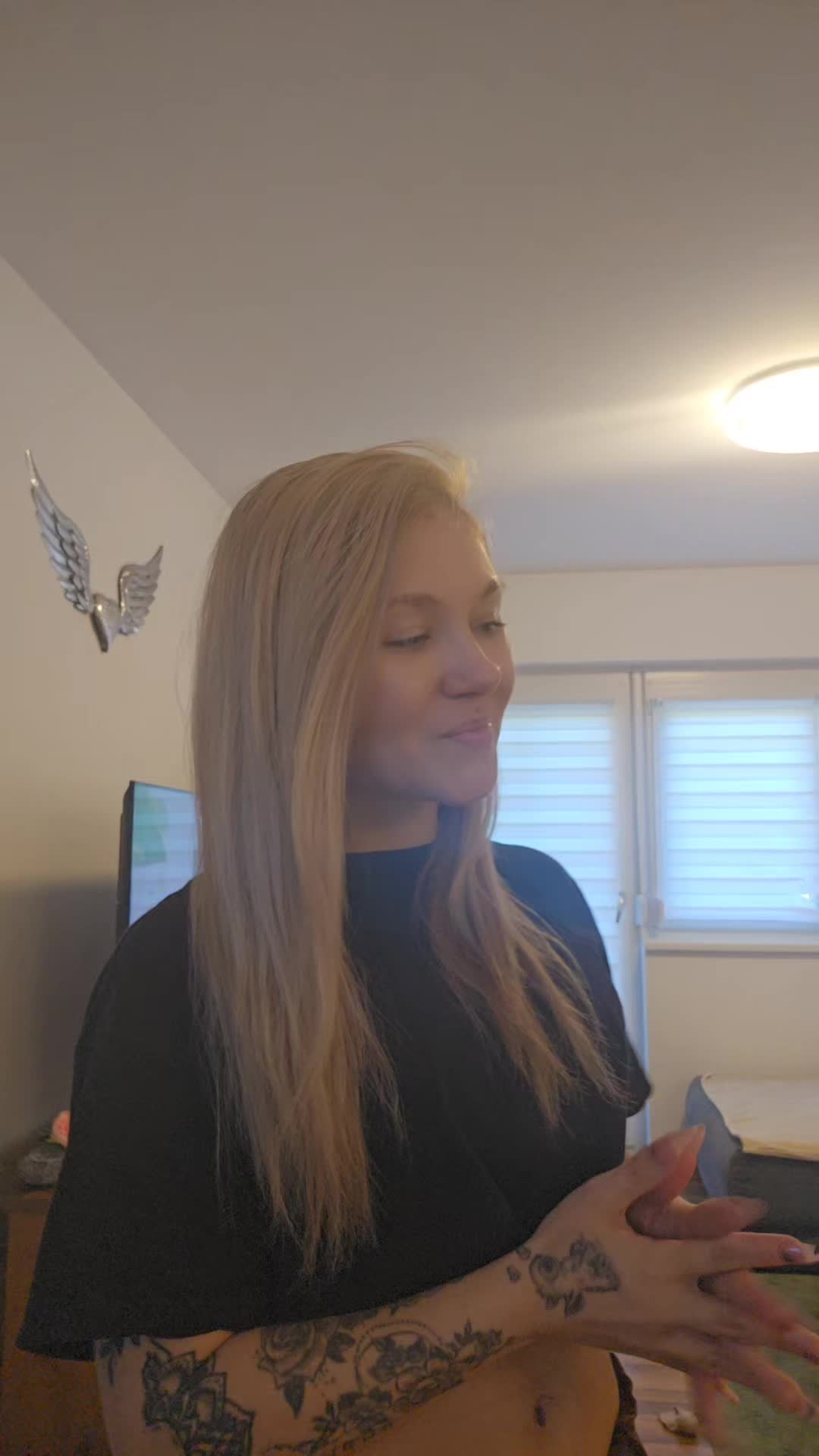 @Jeannine. Nini