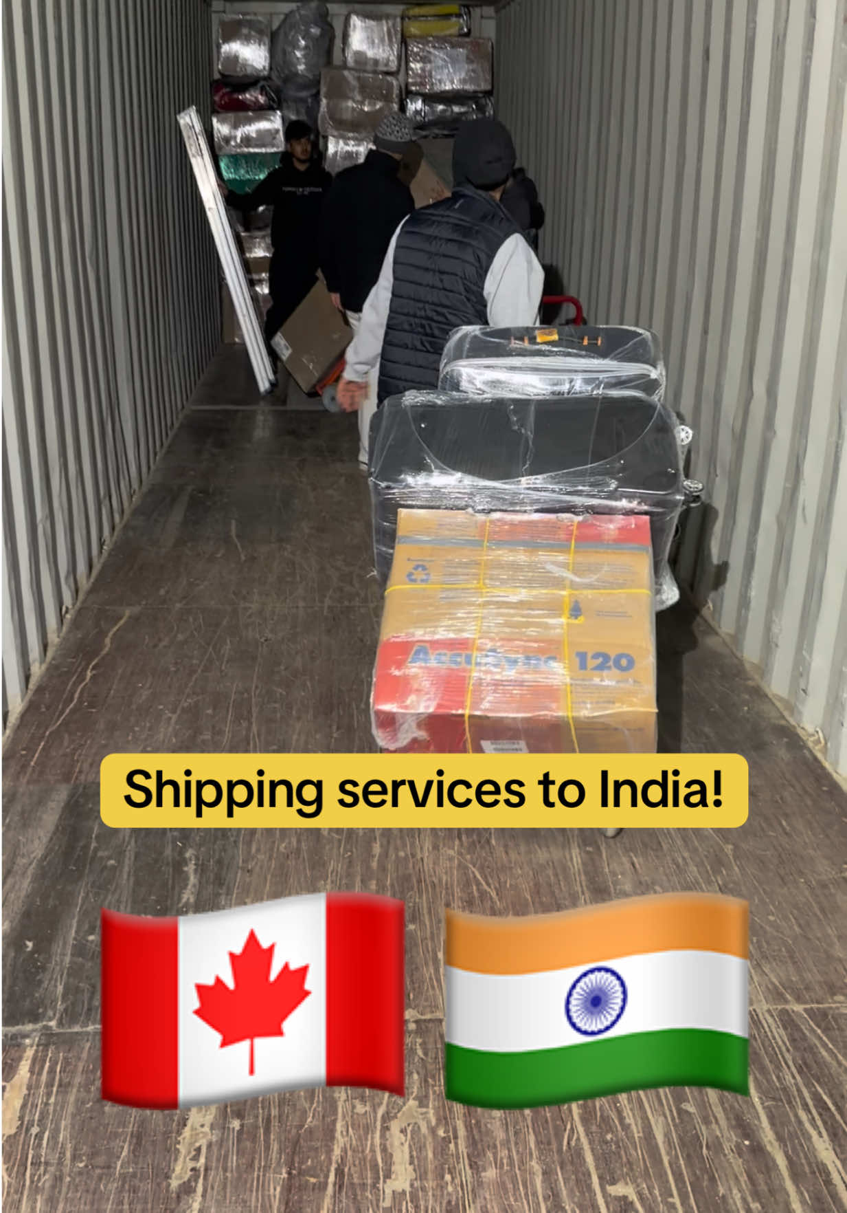 @RoyalCargo.ca