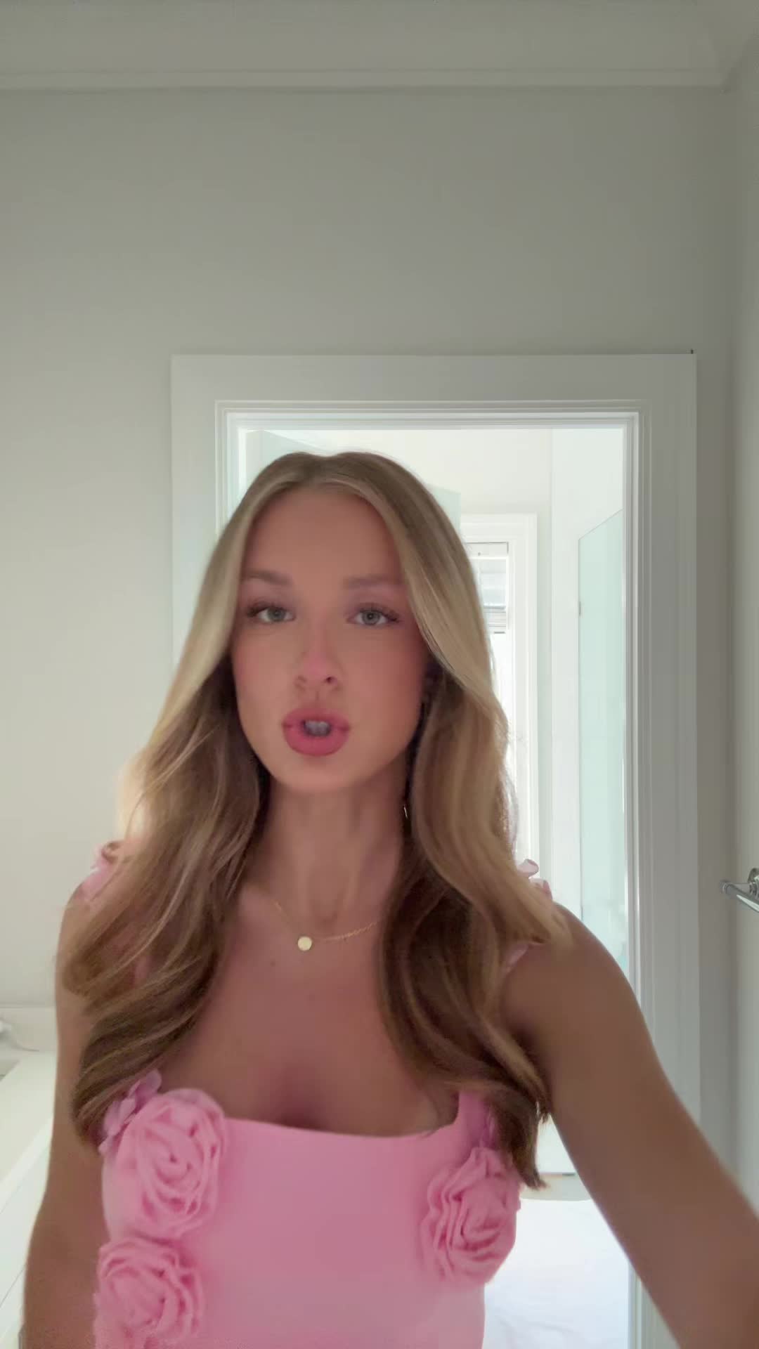 @lily