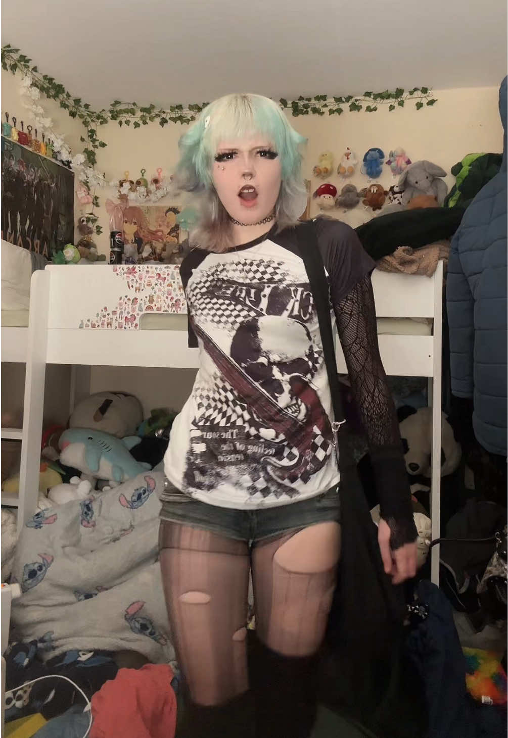 @✩