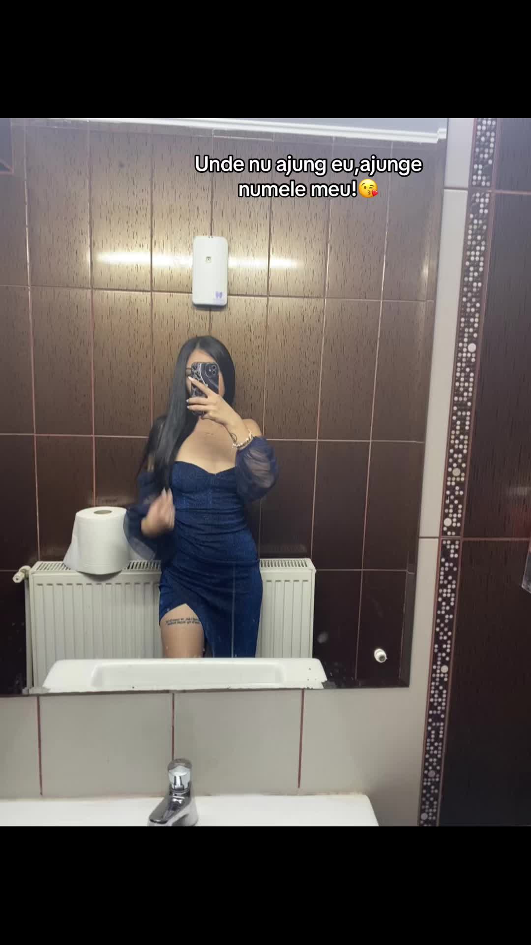 @Andreea🌹🖤