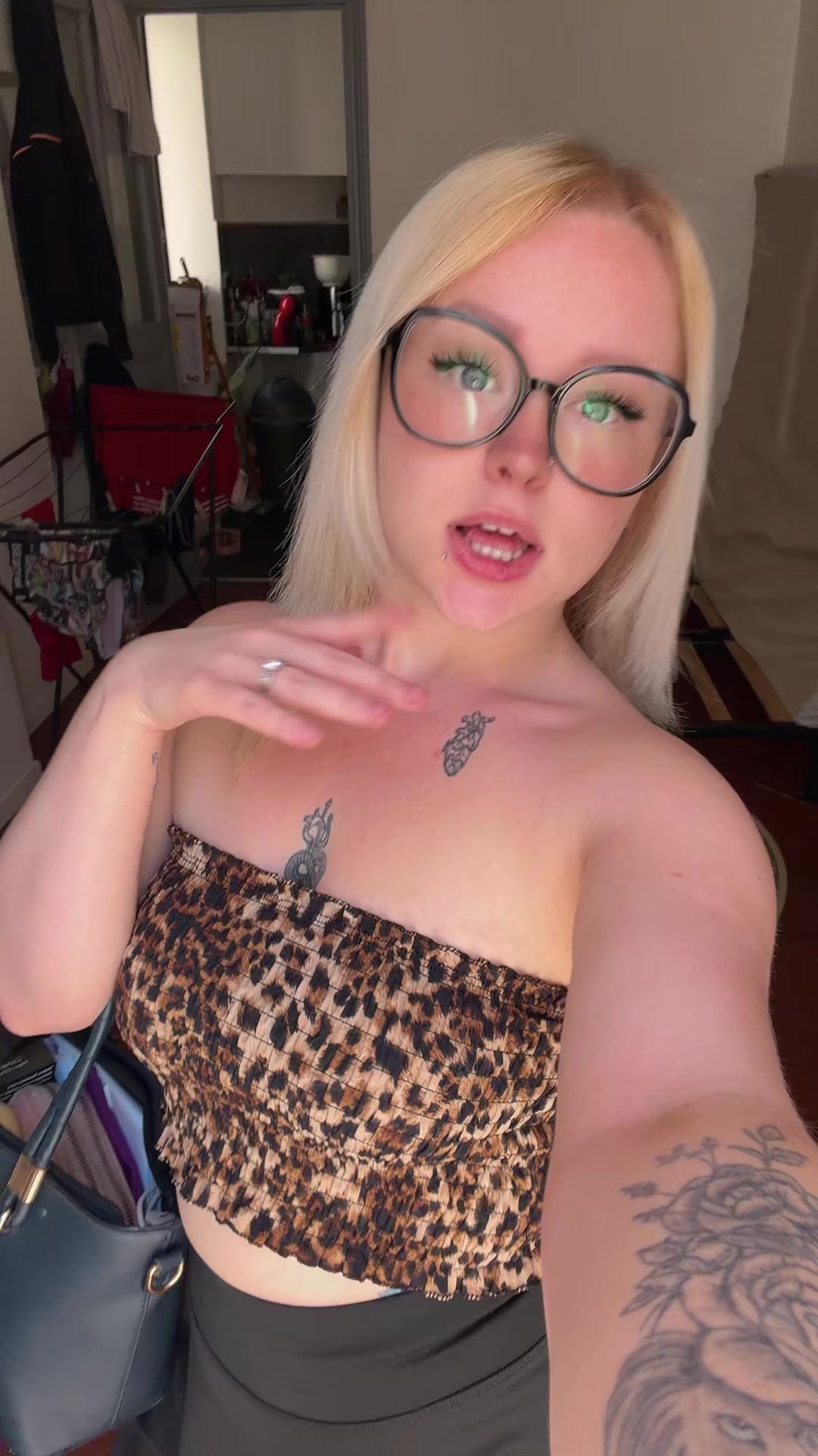 @Juste_Une_Blonde