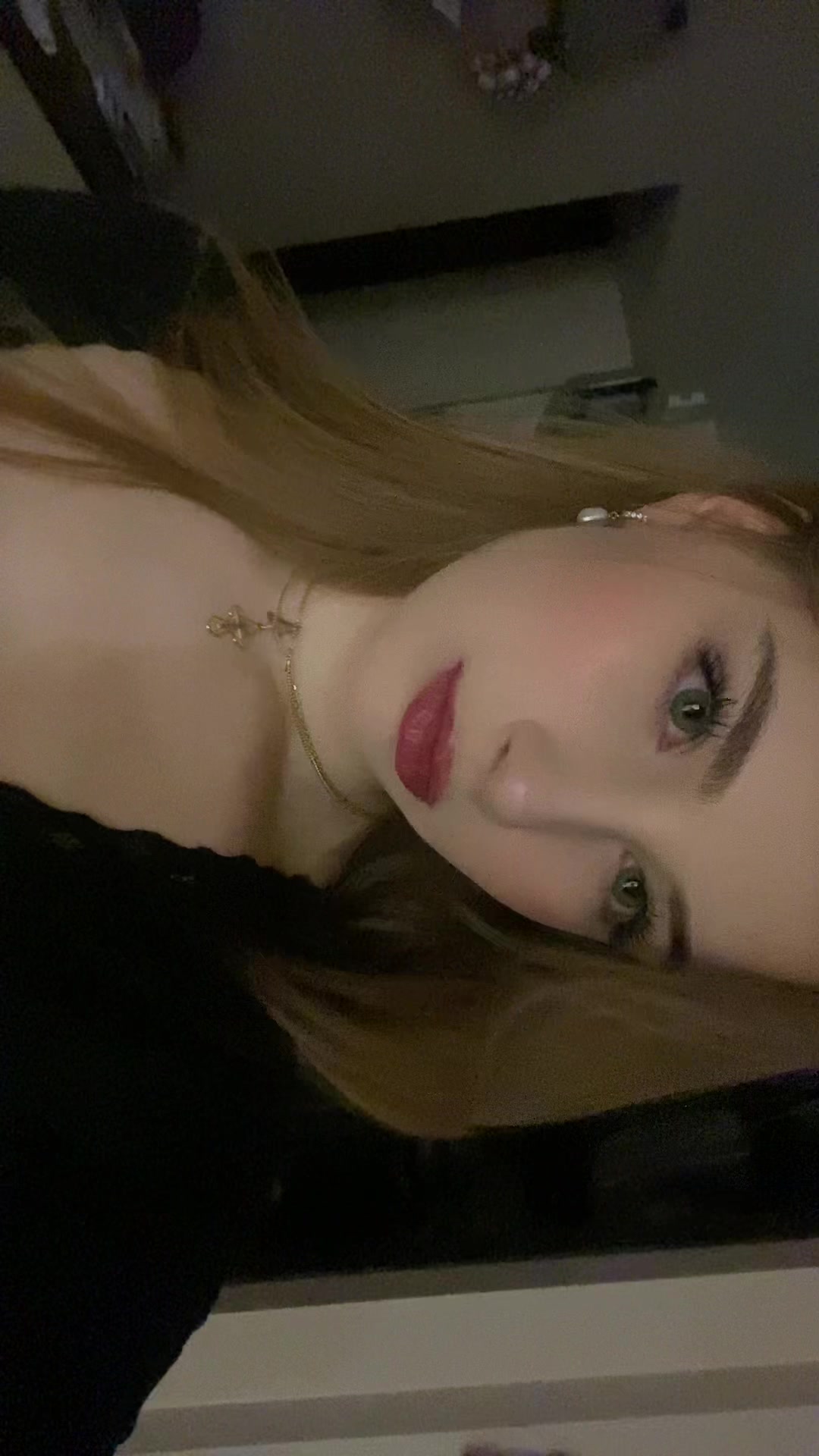 @Виктория