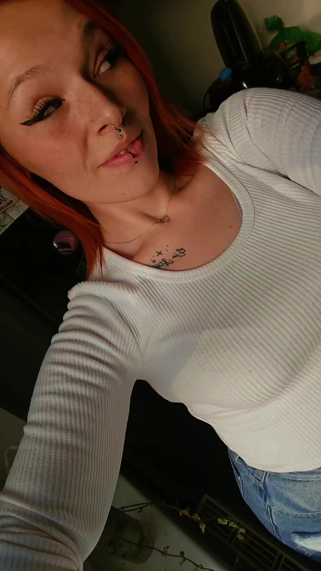 @Angelina🦊💋