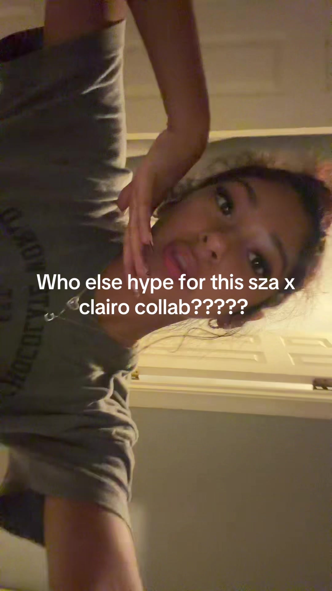 @⃟