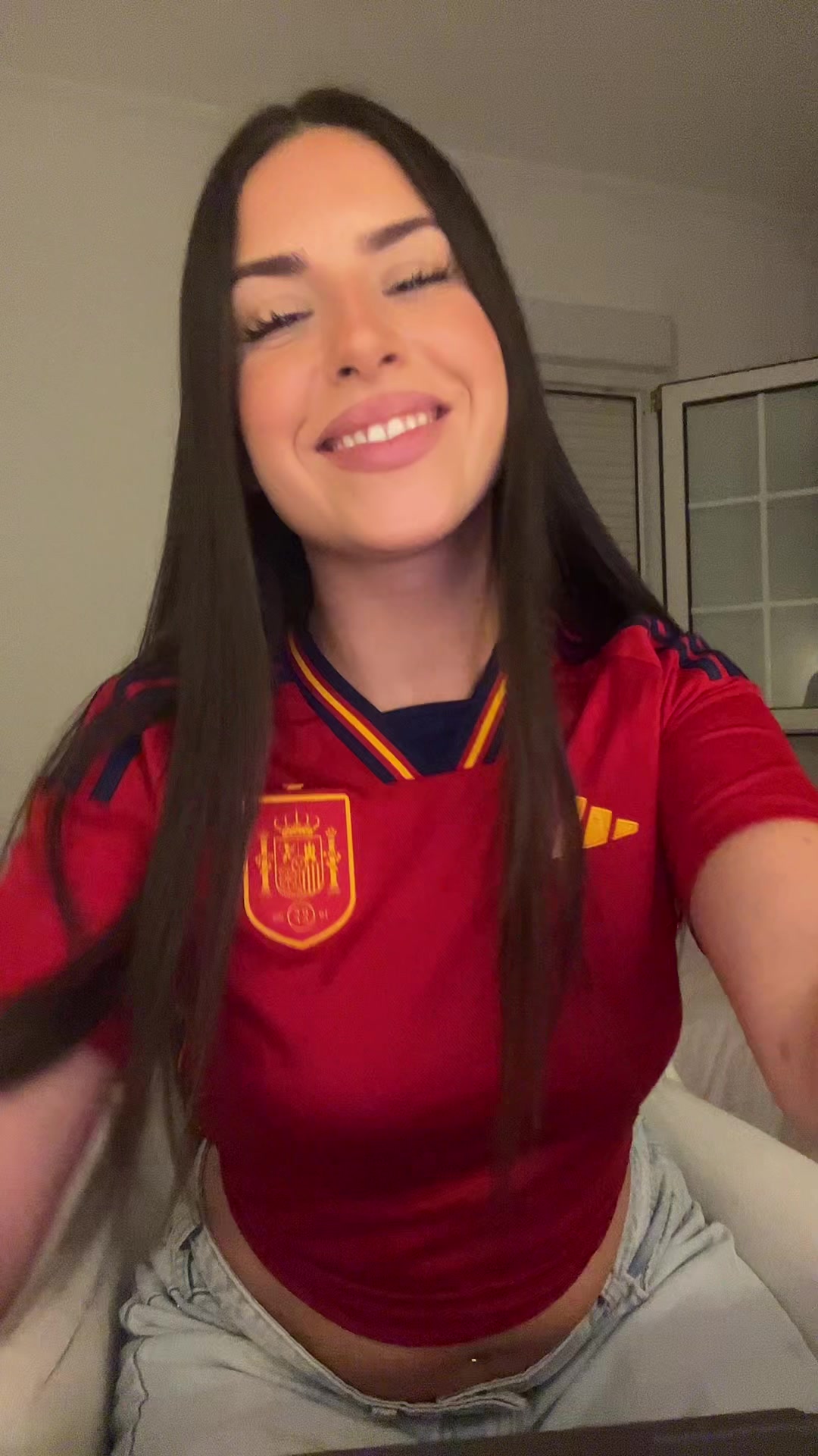 @carmenbrads