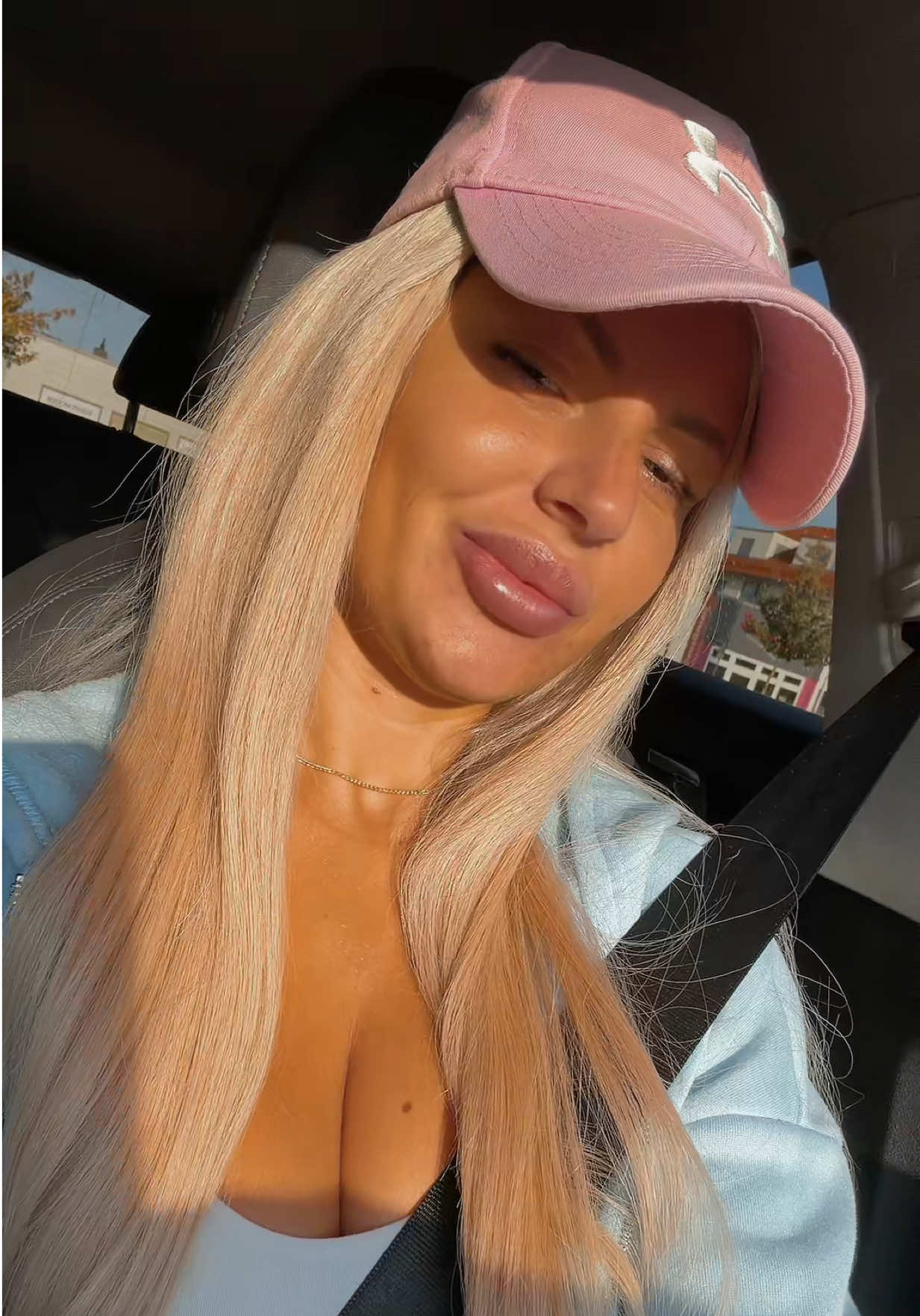 @Ionela.ella.Ionela