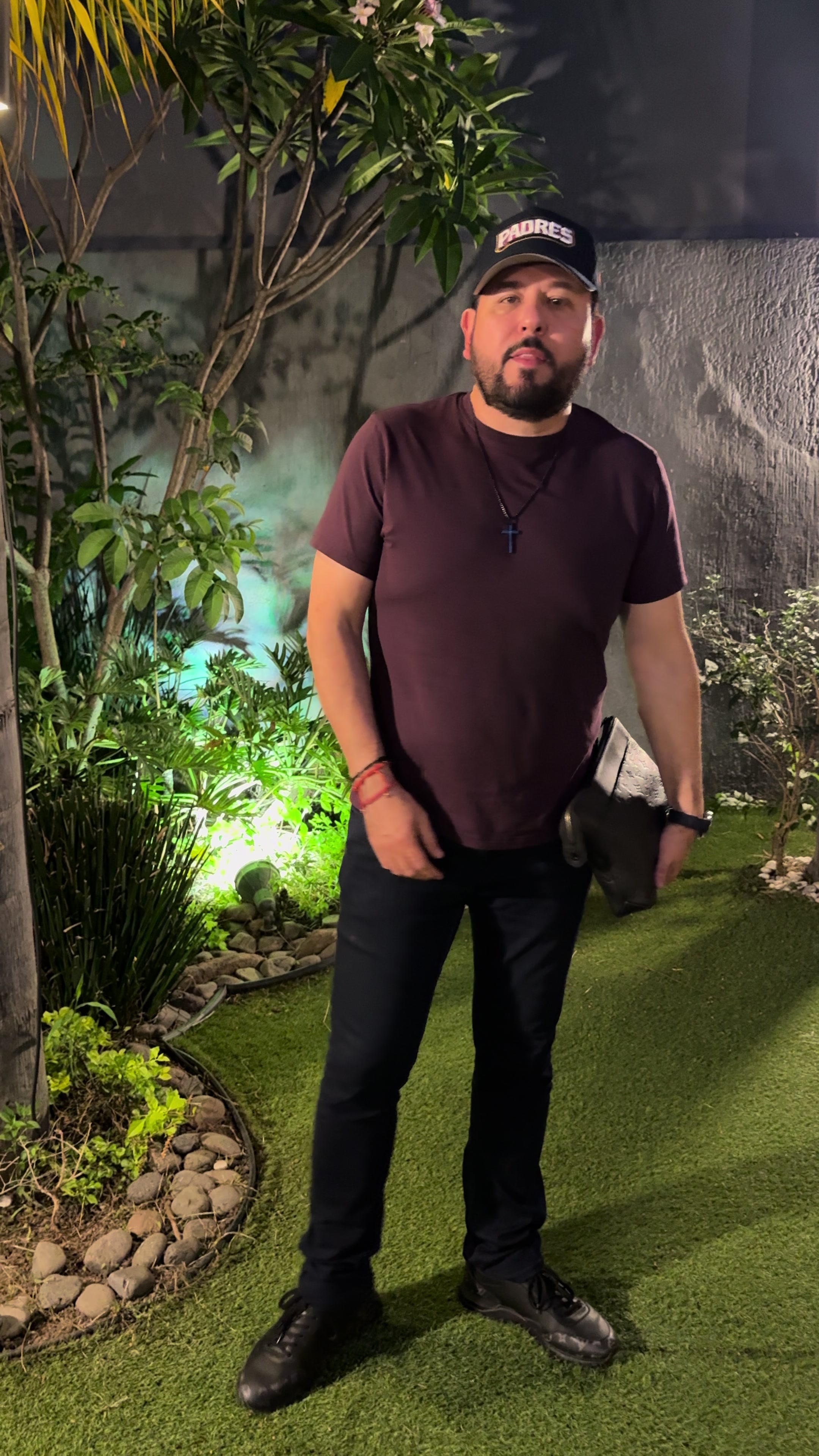@Roberto Tapia
