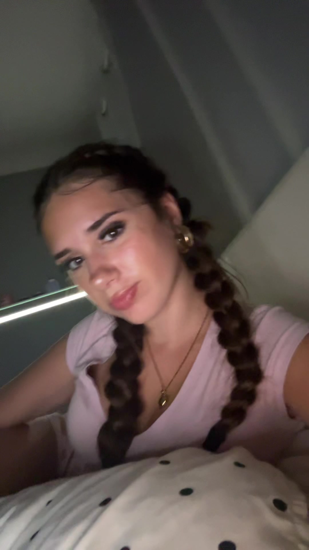 @Spam👀