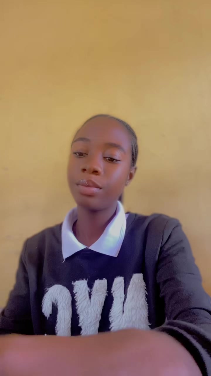 @adwoabae15