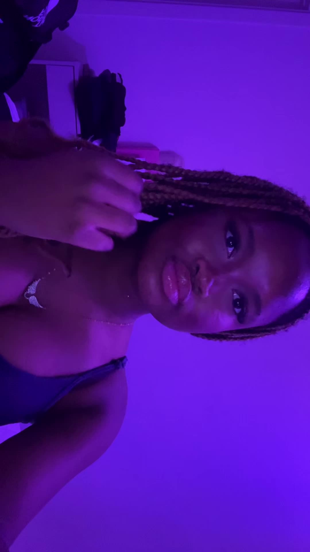 @⠀