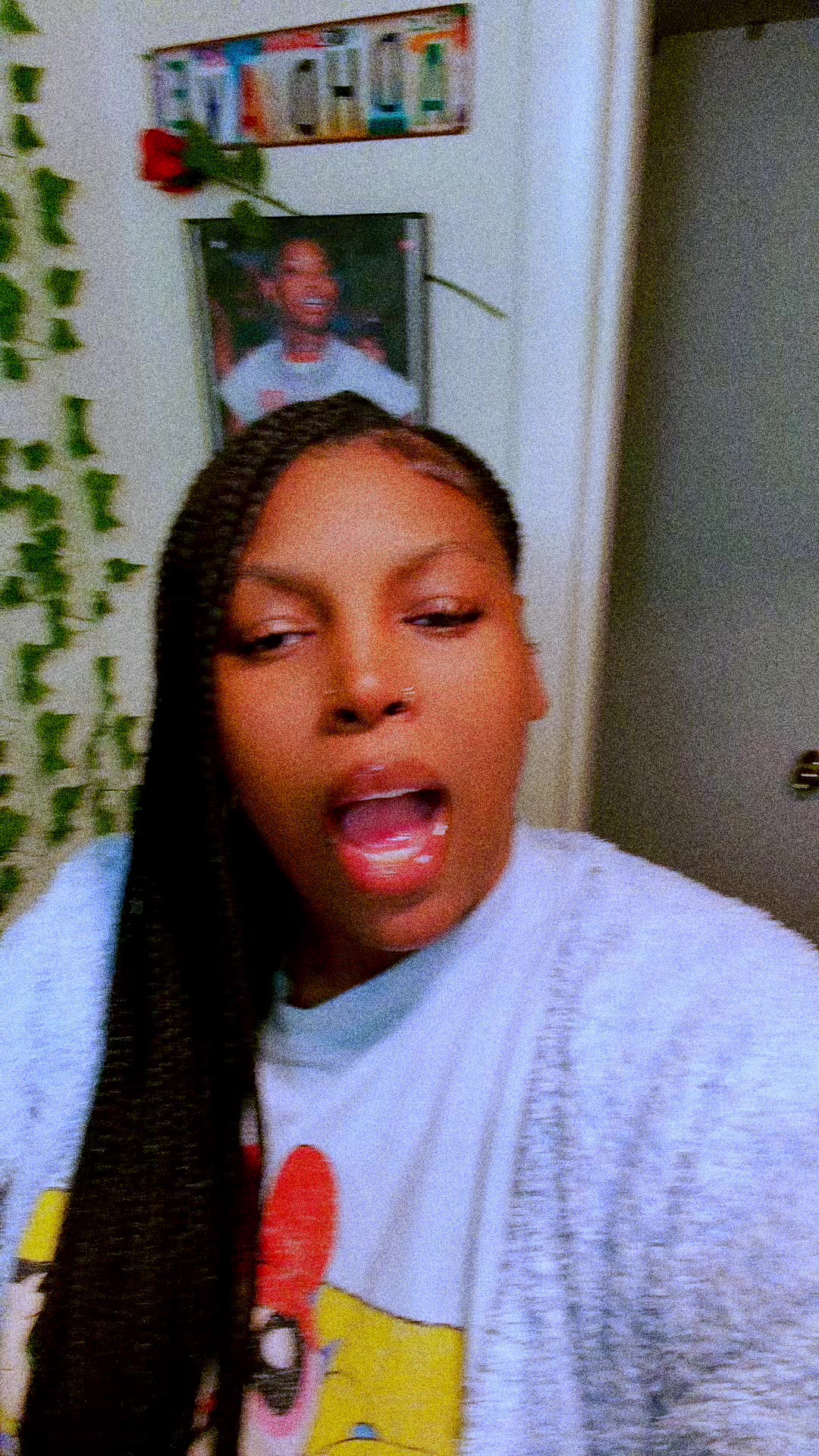 @SheTinkUnique🌻
