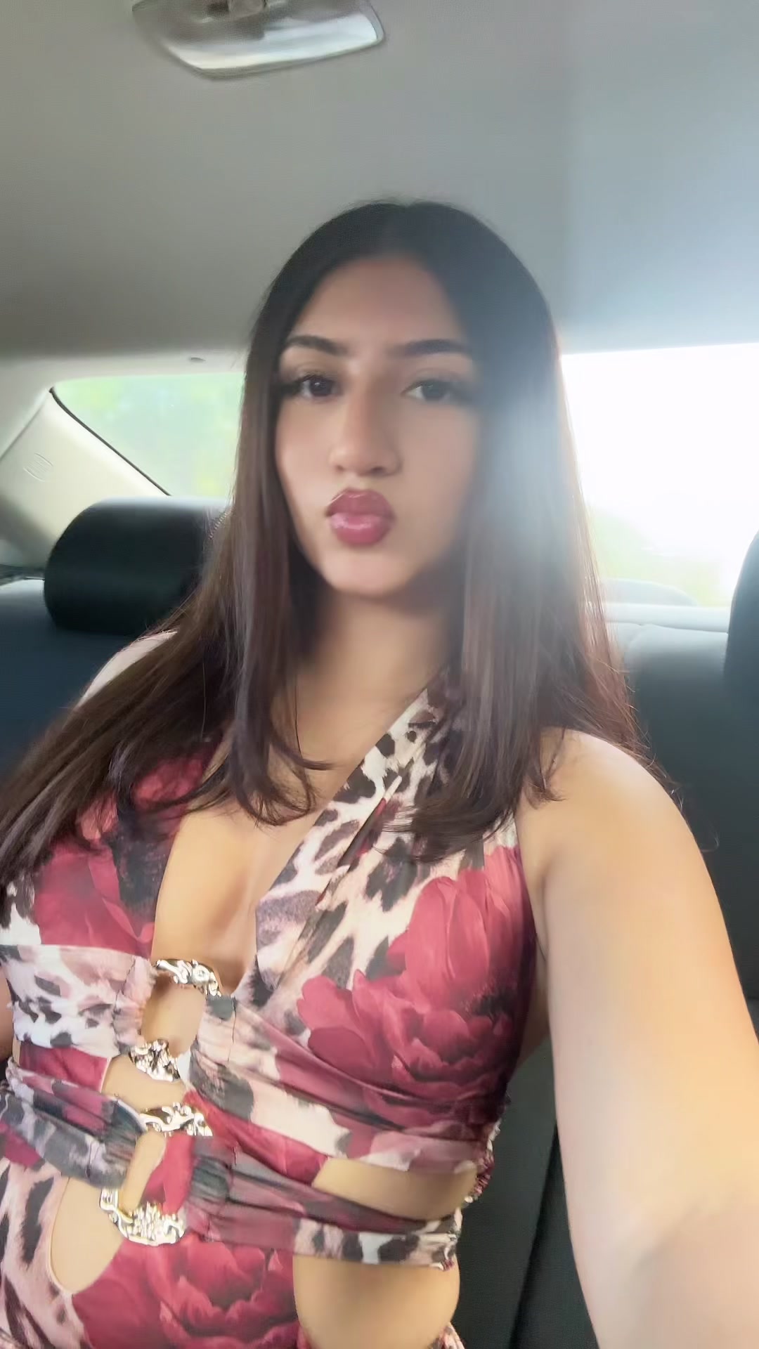 @mj