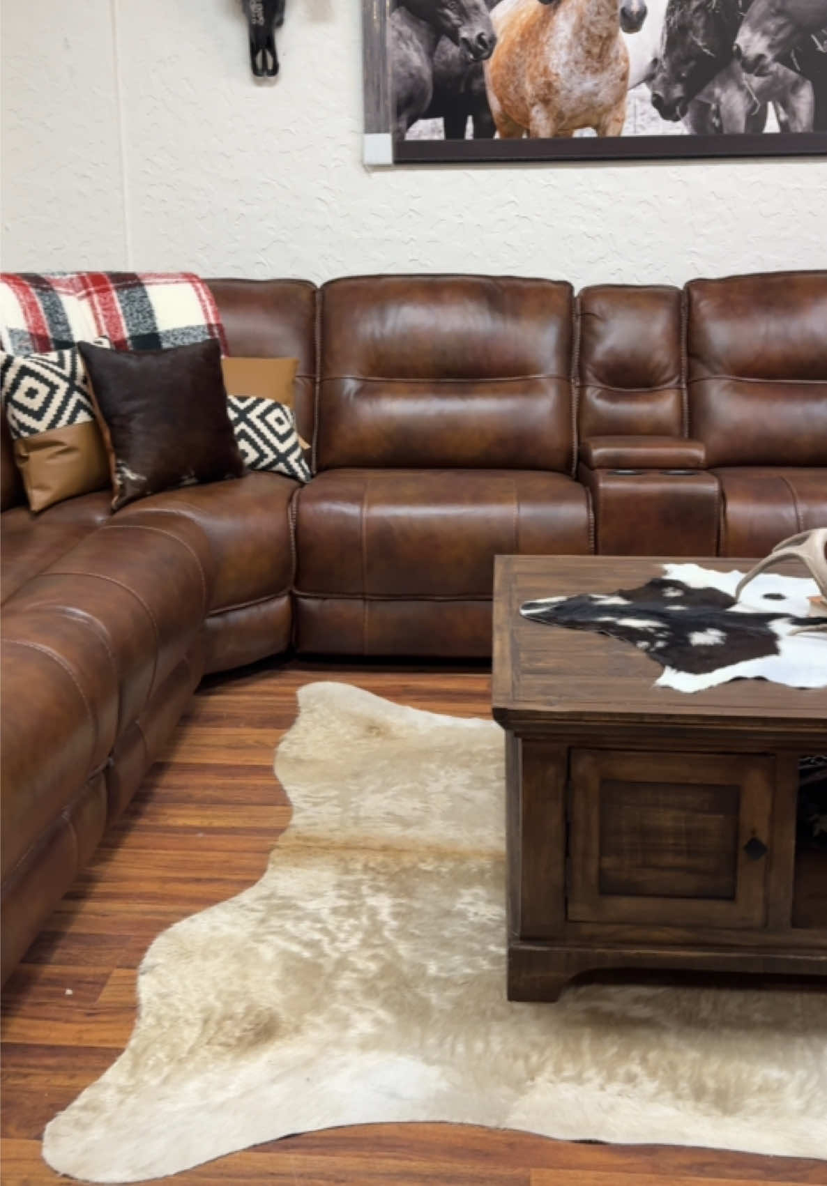 @RusticFurnitureDepot