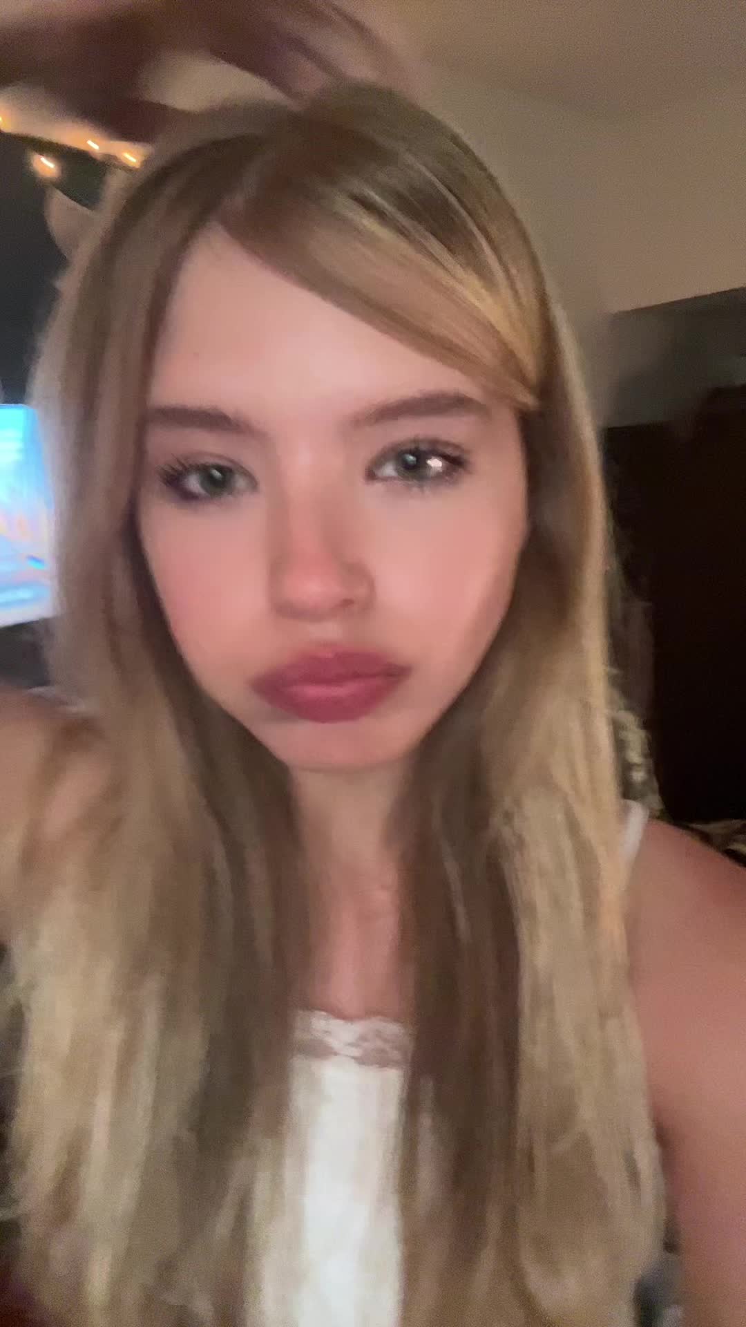 @Lauren