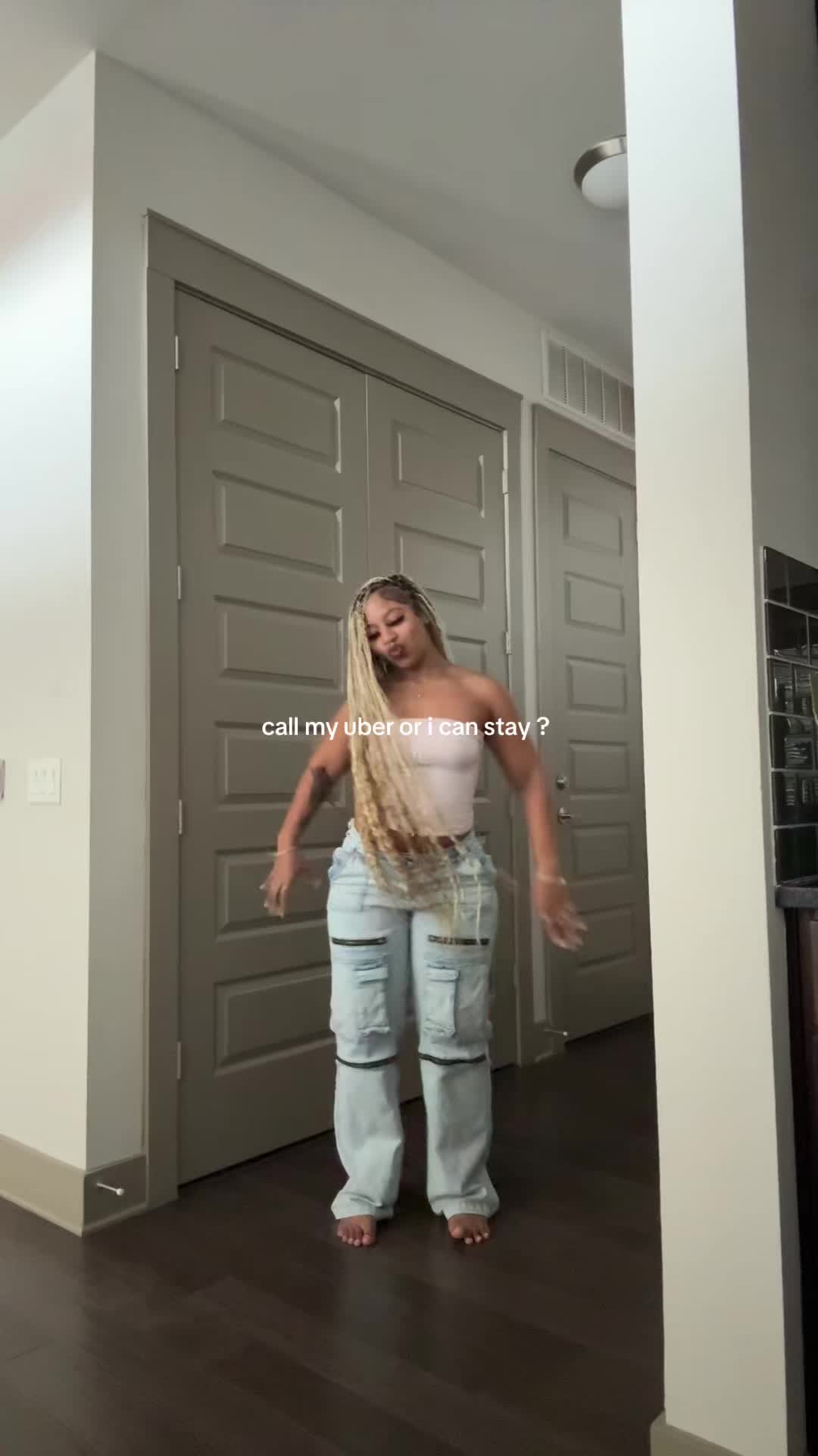 @️