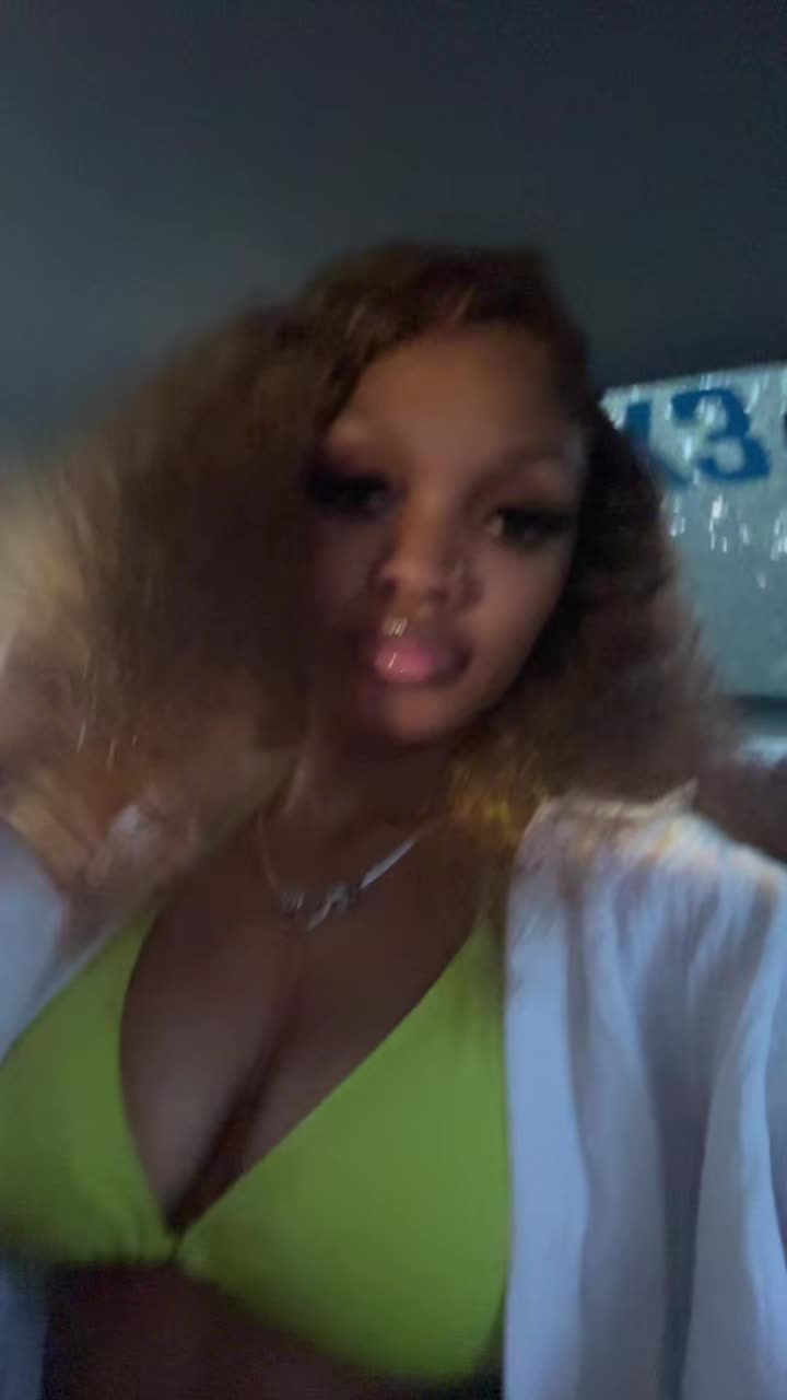 @Neli