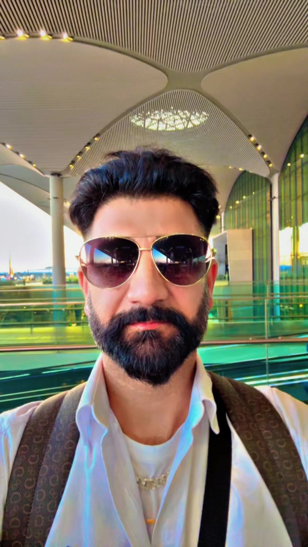 @DHILLON🇬🇧 UK 🇵🇹life 🦅