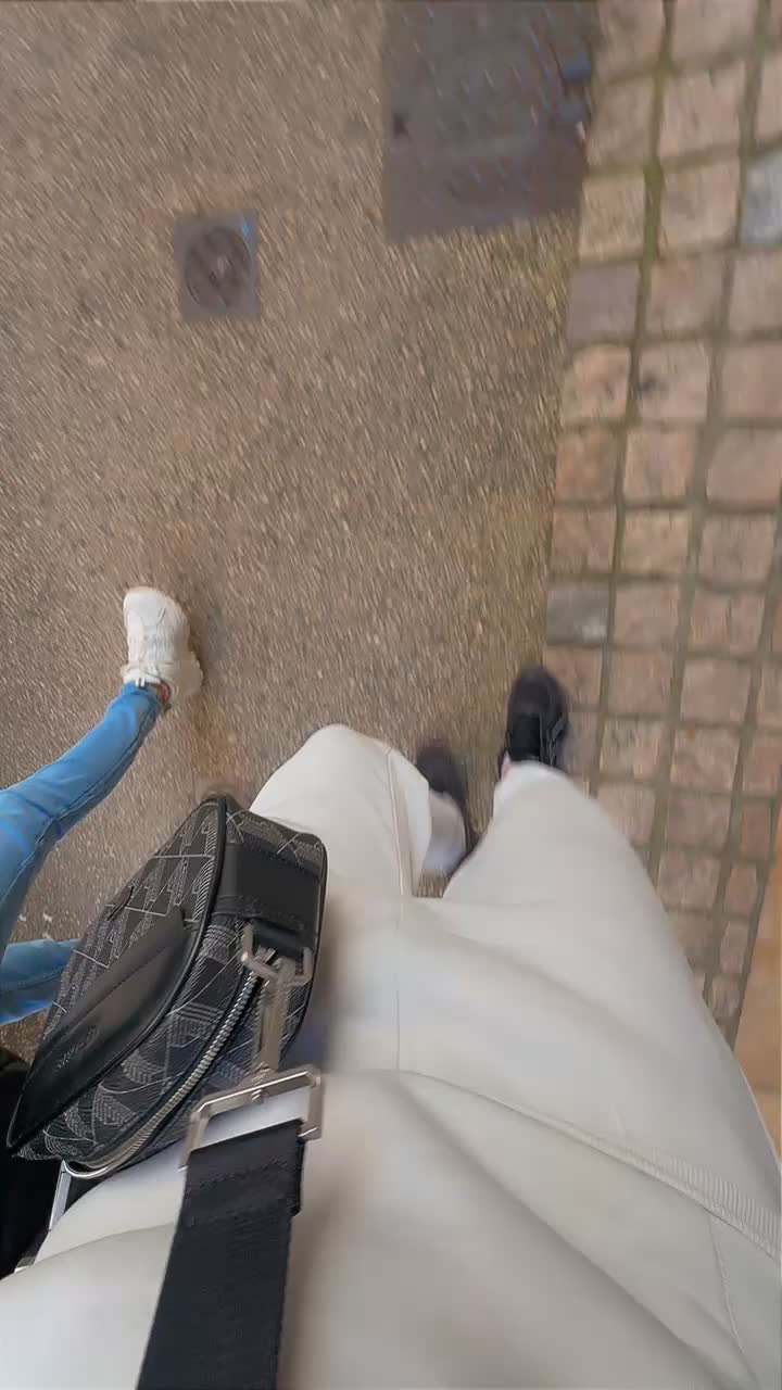 @Le B🦔