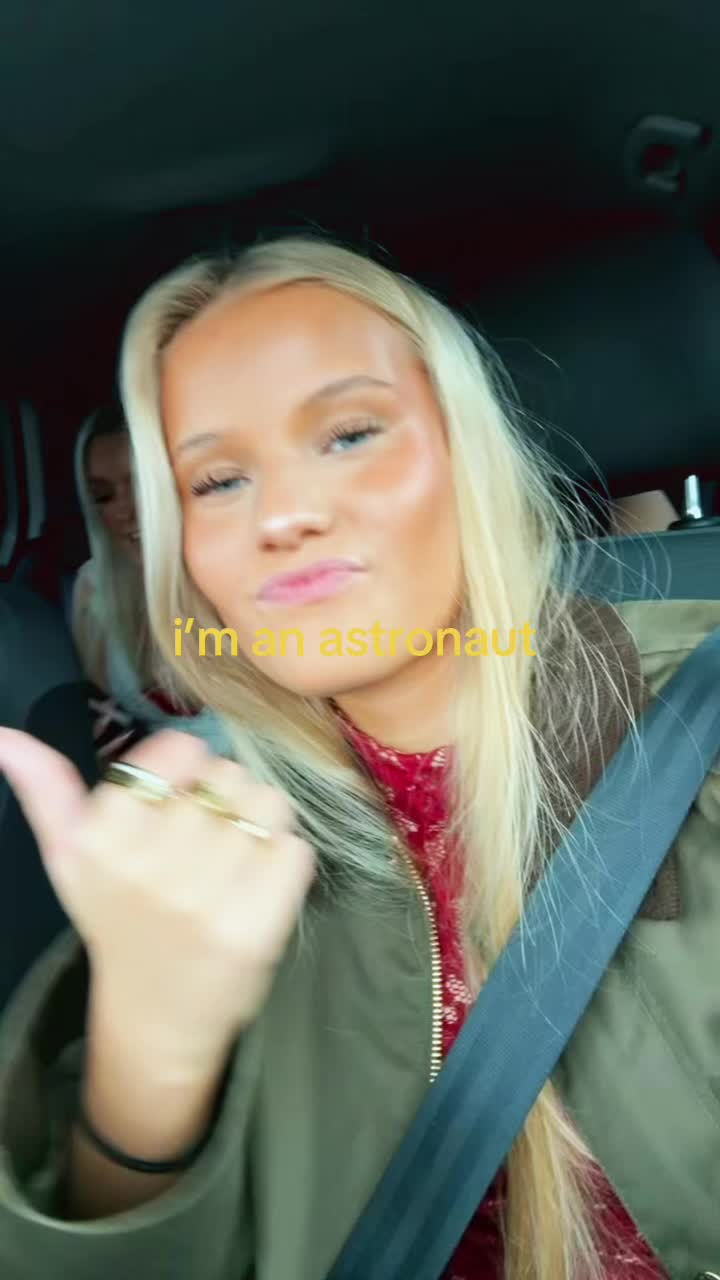@️Annika💘💘