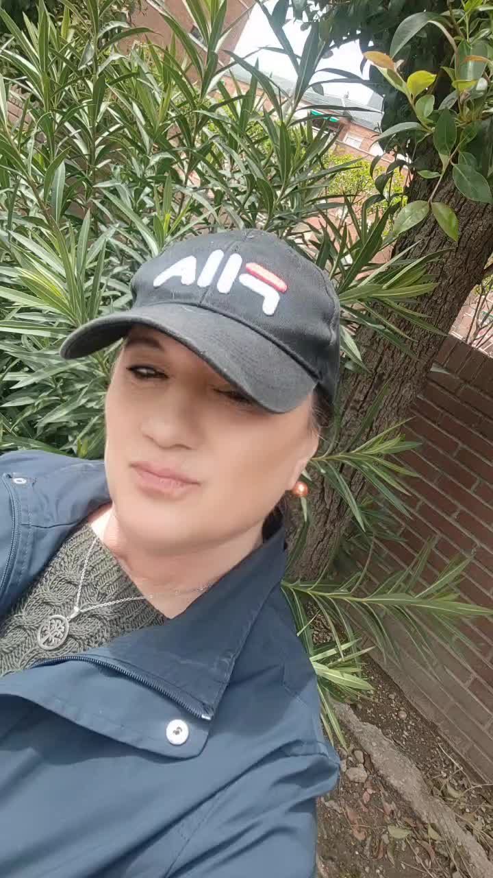 @morenaza