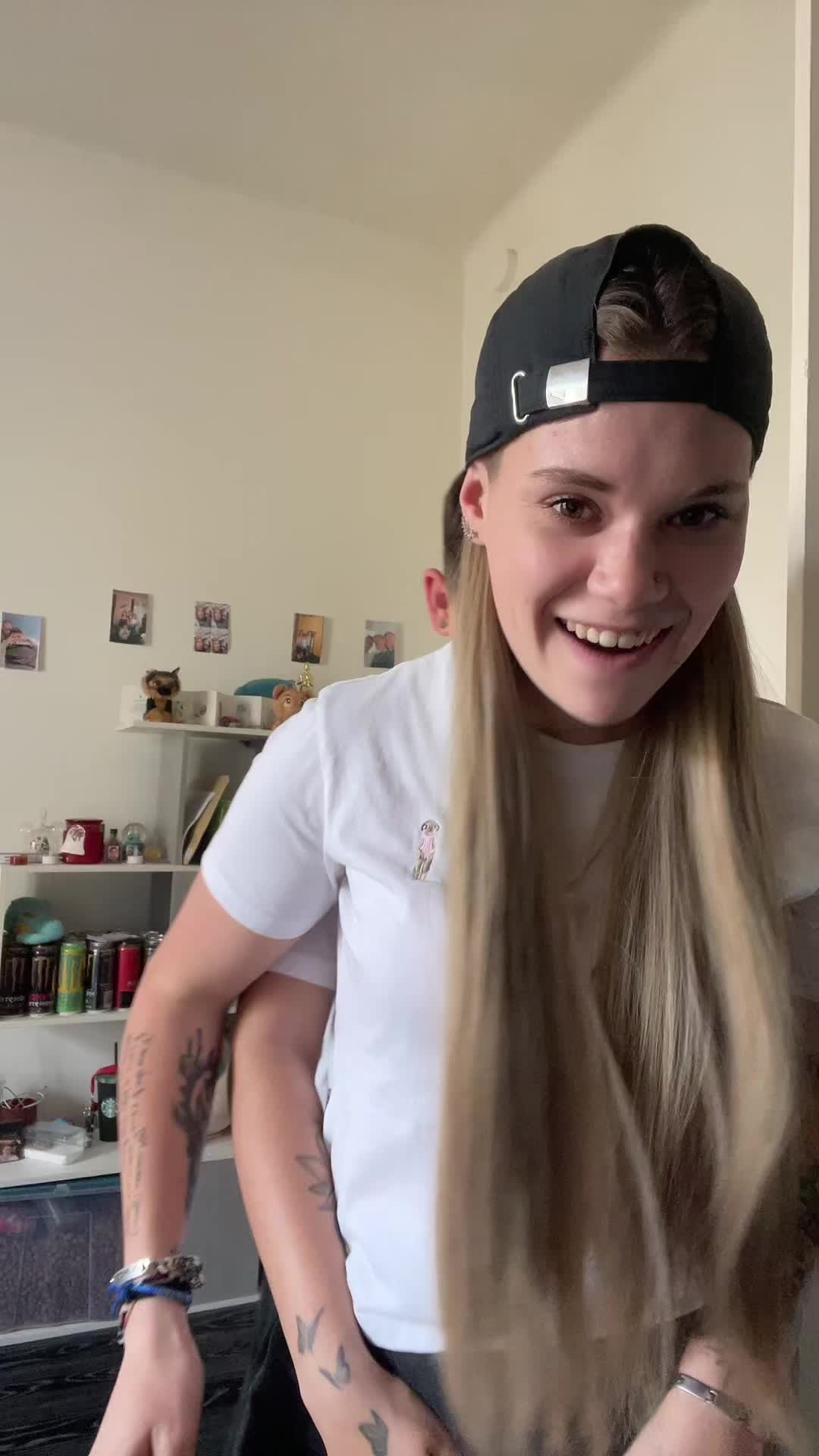 @Laura 🫶🏼🦦