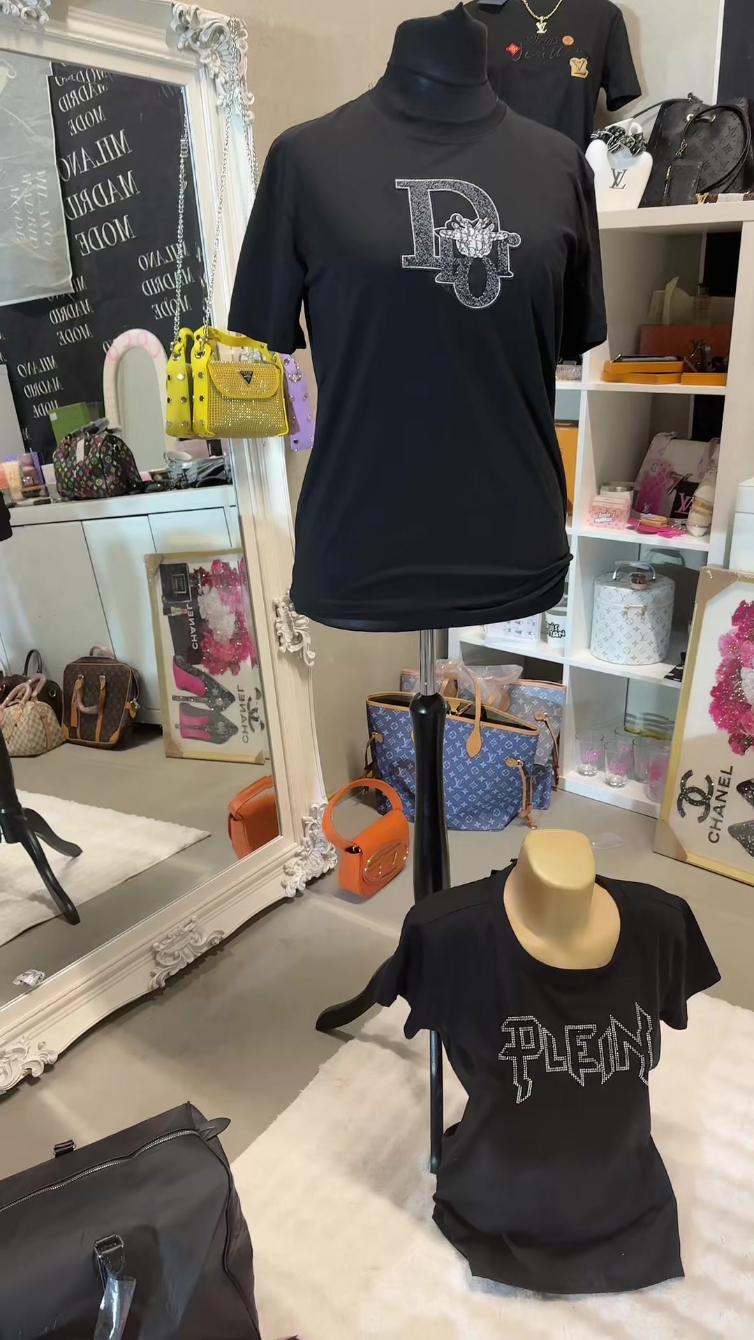 @Milano Madrid Mode Boutique
