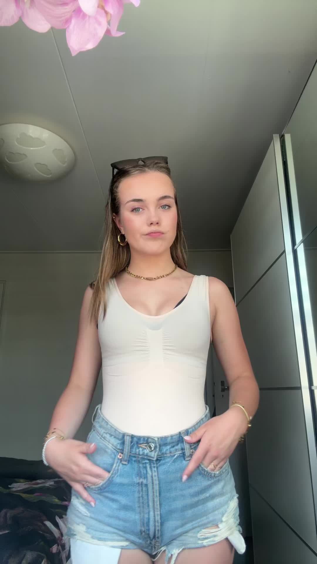 @Larissa