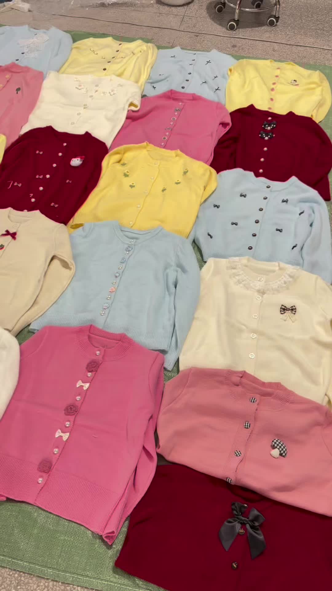 @Jerny_Lee c Clothing