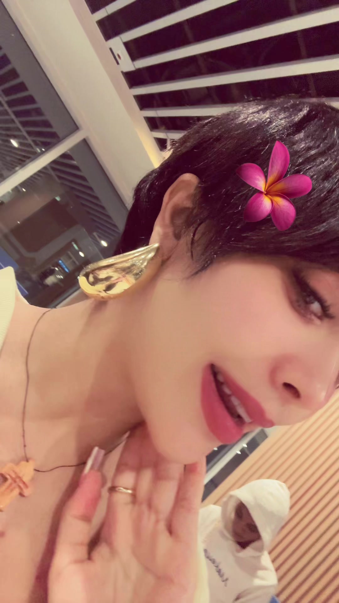 @fiyona🦋