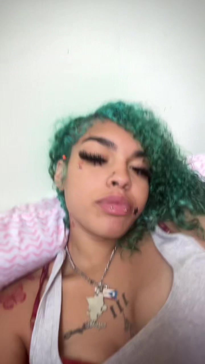 @nana