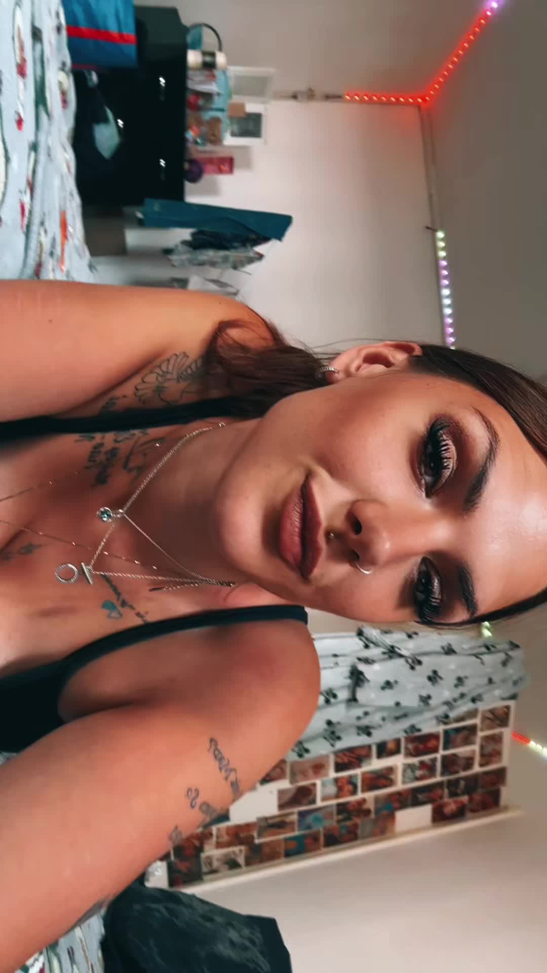 @unknown_deexoxo